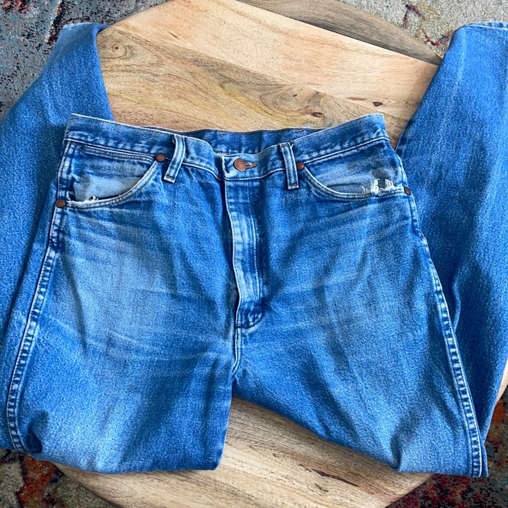 Men’s wrangler cowboy straight legs jeans. Size 34 x 34 936PWD 100% cotton